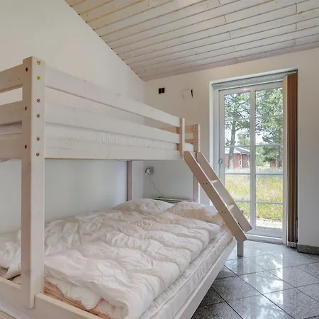 Сasa de vacaciones Nana - 4km From The Sea By Interhome