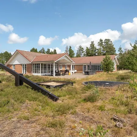 Ferienhaus Nana - 4km From The Sea By Interhome *